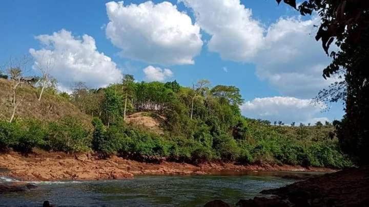 ภูริรักษ์ โฮมสเตย์ Ban Pha Saeng Lang Ngoại thất bức ảnh
