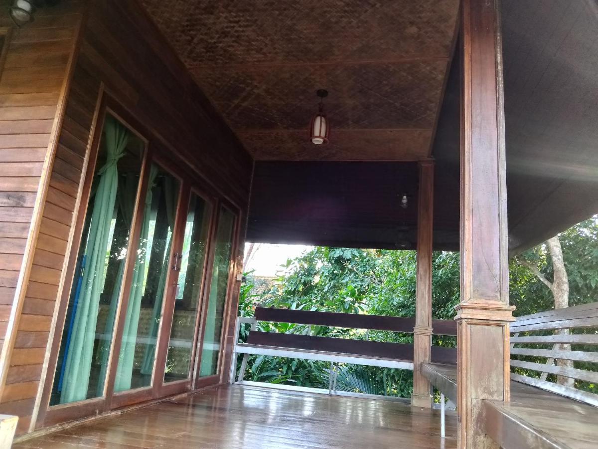ภูริรักษ์ โฮมสเตย์ Ban Pha Saeng Lang Ngoại thất bức ảnh